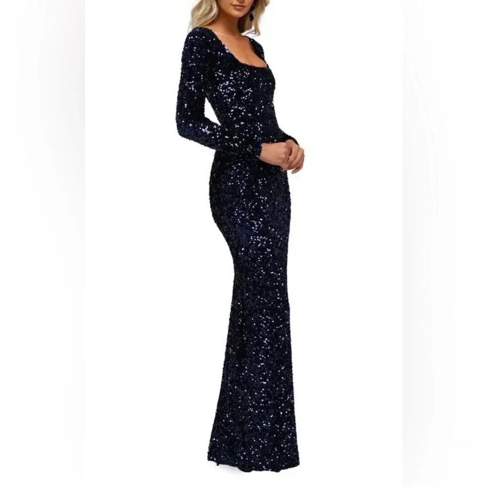 HELSI Jamie Square-Neck Sequin Velvet Column Gown in Black Size XS Preloved - Picture 2 of 8